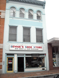 126 West Beverley Front View